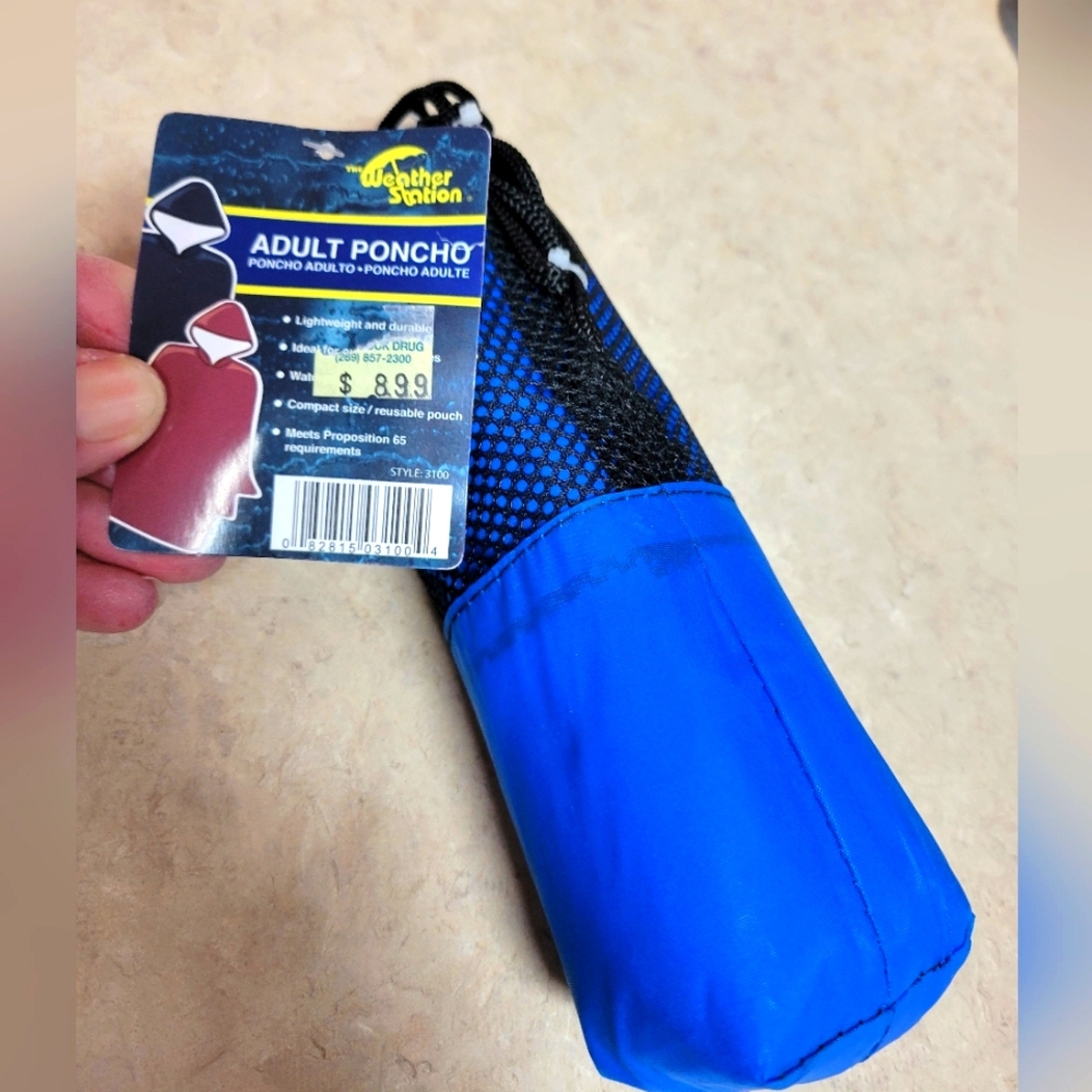 Weatherstation adult size rain poncho blue with case lightweight, waterproof